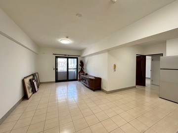 三多商圈大遠百捷運中高樓採光屋況美大三房｜高雄市前鎮區一心二路