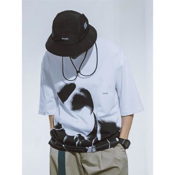 【149元任選三件】玩樂局Onceok 大印花美式寬松趣味半截短袖男