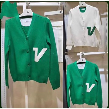 D013  高爾夫服裝女士春秋新品針織開衫紐扣外套綠色字母爆款推薦