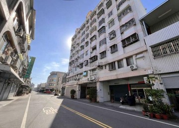 岡山國中雙學區#近高醫#近樂購#1+2樓臨路店面｜高雄市岡山區華園二路