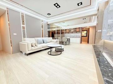 ✨小港漢民商圈大坪數翻新公寓✨｜高雄市小港區崇文路