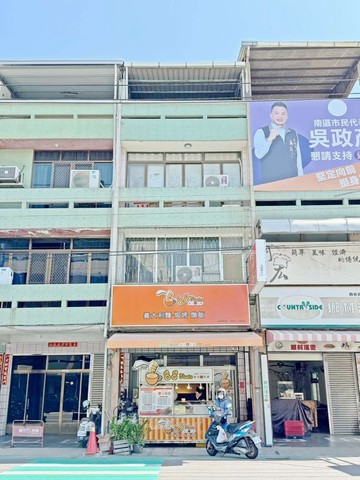 彰化員林~知名溫莎堡旁~黃金店面｜彰化縣員林市中正路