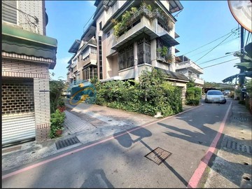 麟洛社區整新透天車庫別墅｜屏東縣麟洛鄉民族路和傑巷