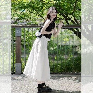 黑色無袖背心上衣半身裙套裝女夏炸街減齡時尚高級感小洋裝兩件套