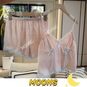 Moons⭐法式緞面絲綢純欲風吊帶睡衣 帶胸墊睡衣 涼感睡衣 性感睡衣 兩件式睡衣 細肩帶睡衣 冰絲睡衣 韓國家居服