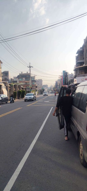 仁武八卦國小透天店住｜高雄市仁武區八德西路