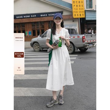(免運)覓定白色連衣裙女夏法式氣質小白裙小個子度假裙子收腰長裙連身裙
