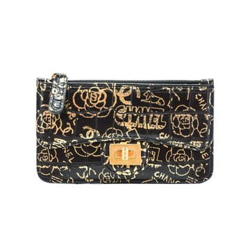 Chanel 2.55 壓紋燙金金釦拉鍊零錢卡包(AP0624-黑)