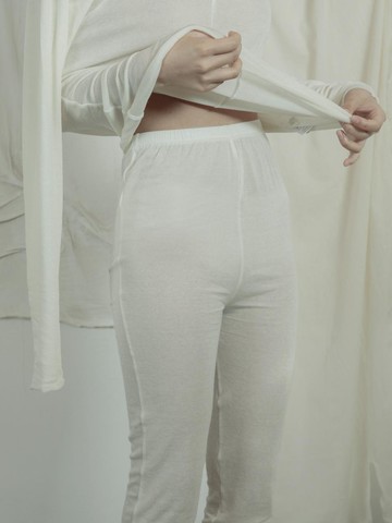 Slit leggings: Slit leggings -