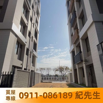 梧棲文教區全新大兩房雙衛浴含車位️｜台中市梧棲區忠孝段