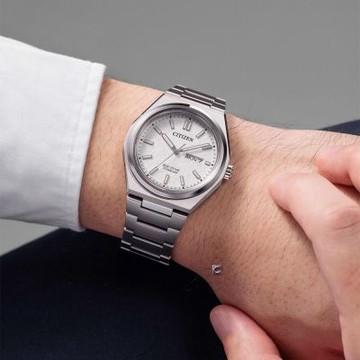 CITIZEN 星辰錶 Zenshin 超級鈦 光動能腕錶 男錶 手錶-AW0130-85A/白色39.5mm