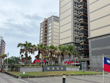 科學園區旁。清交生活圈。將軍村華夏金城四房平車｜新竹市東區金城一路