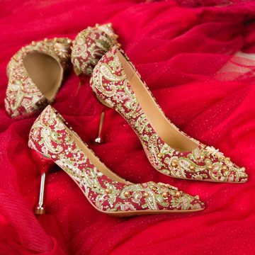 婚鞋秀禾婚紗兩穿2025年新款夏季中式新娘鞋伴娘禮服水晶平時可穿