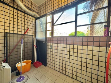 小阿駿專任水湳正20米路3層樓店面｜台中市北屯區后庄北路