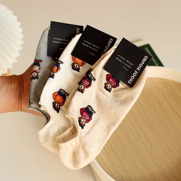 韓國外貿貨 可愛小熊提花淺口船襪卡通運動吸汗防滑硅膠短襪潮男