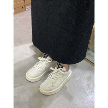 SGIRL TWTW氣質厚底圓頭小白鞋女百搭系帶增高運動鞋韓版休閑板鞋