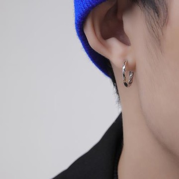 S999純銀耳環男莫比烏斯環養耳洞素圈男生耳釘潮女酷單只男士耳飾