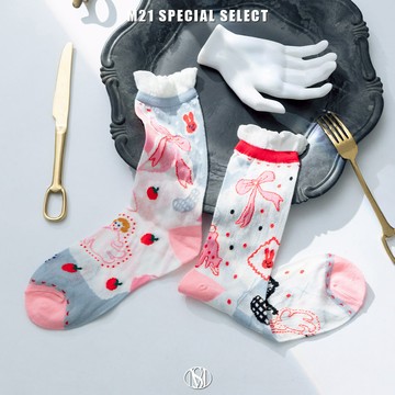 MISS 21繽紛童趣感撞色皺皺木耳邊造型中筒襪－粉