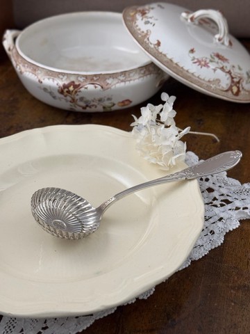 50068-典雅法國古董鍍銀糖霜匙