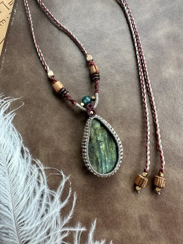 N1127 民族風 蠟線編織 拉長石 銅珠 頸鏈 (可調長度)