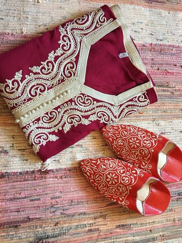 摩洛哥 皮雕手工鞋 罌粟紅 尖頭踩腳鞋 室內鞋