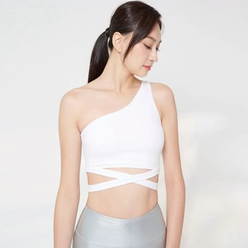 YOGA FLOW Skylar Bra - 單肩交叉鏤空短版上衣 - 雪花白 White