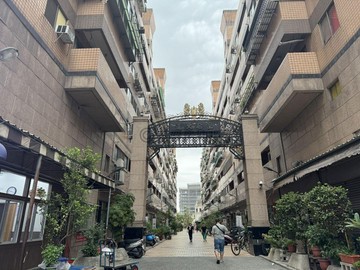南屯大墩學區|黎明商圈|低總價成家三房+車位｜台中市南屯區黎明路二段