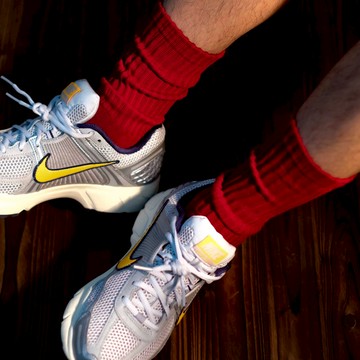 NicoFun 愛定做 繽紛 紅色襪子 粗織線 中筒襪 運動襪 針織襪 90%棉 透氣襪(中性襪24.5-27cm)