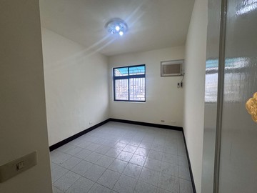 低總價輕鬆成家~華勛商圈公寓｜桃園市中壢區華祥二街