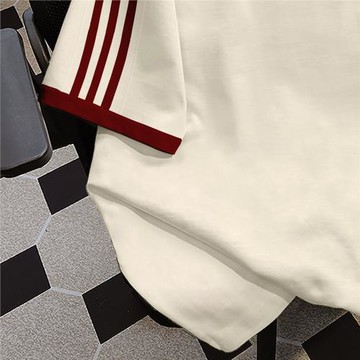 2025爆款小眾蠟筆小新美式純棉三條杠插肩袖短袖T恤女內搭上衣服