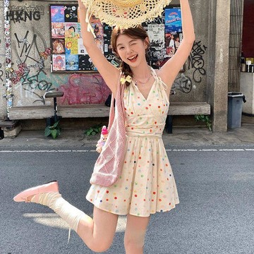 【甜美彩虹波點】氣質吊帶連衣裙 夏季新款 法式收腰顯瘦 小個子短裙 吊帶洋裝 洋裝 連身裙 連衣裙 性感 裙子 短裙 短