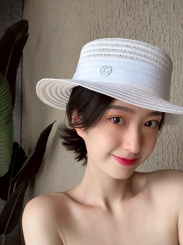 白色網紅安娜小辣椒平頂草帽女夏英倫太陽帽遮陽沙灘出游編織禮帽1入