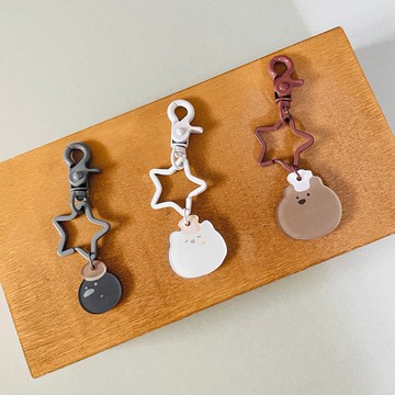 來點甜點' 貓、熊與烏鴉 滿版星星扣吊飾