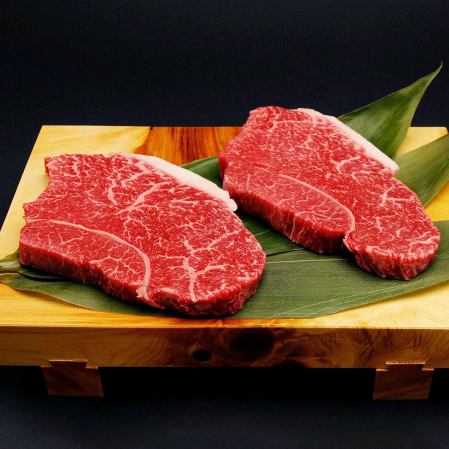 但馬牛 モモステーキ 300g 牛脂付 牛肉 和牛 国産 ブランド肉 黒毛和牛 モモ 冷凍 高級 赤身