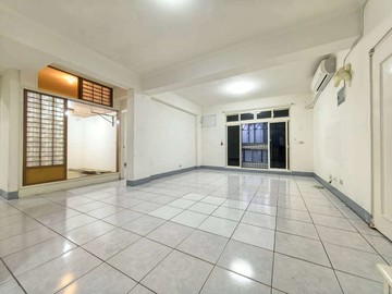 中壢華勛市場旁 | 稀有大空間雙陽台大三房｜桃園市中壢區華勛街