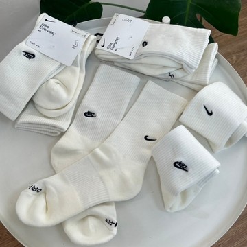 【other more 特選潮流】正品 Nike Everyday Cushioned 奶油白 LOGO 長襪 3入組