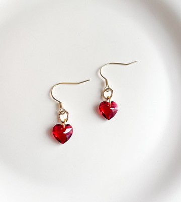 經典紅心水晶簡約耳環- The Red Hearts