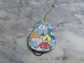 疊疊動物B 梨型鑰匙包【K221109】