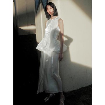 白月光清冷感無袖下擺腳踝花苞