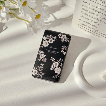 wwiinngg蔓蔓小白花自帶雙線快充10000mAh行動電源