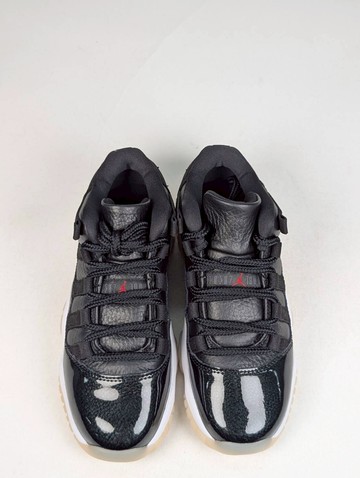 微瑕疵-左右腳鞋底泛黃左腳內標黑 528896-001 3.5Y Air Jordan 11 Low GS " 72-10 " 經典 籃球鞋 女款