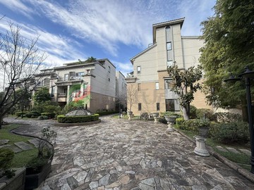金仲宗銘推薦＞＞過嶺｜花語墅社區庭院別墅可停雙車位｜桃園市中壢區雙福路