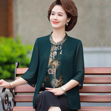 媽媽裝夏裝真絲襯衫七分袖女開衫套裝中老年夏季桑蠶絲假兩件上衣