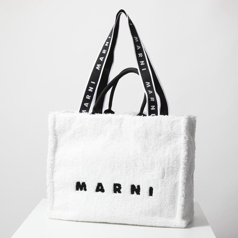 美品 MARNI マルニ terry ショルダーバッグ ボア ホワイト