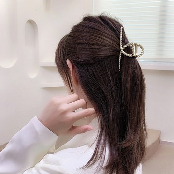 鏈條金屬抓夾女發夾鯊魚頭發夾子發卡網紅年新款頭飾大號