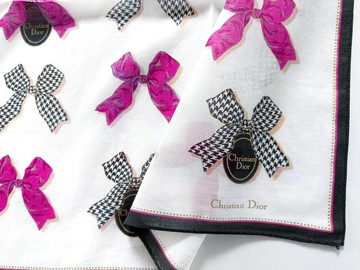 復古 Christian Dior 手帕 粉紅與千鳥格蝴蝶結 19 x 18.5 英吋