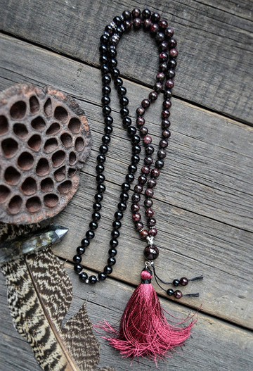 瑪拉石榴石和黑色電氣石流蘇串珠項鍊