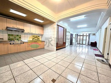 西屯澄清｜凱撒金邸｜2+1房附平車★稀有釋出｜台中市西屯區福順路