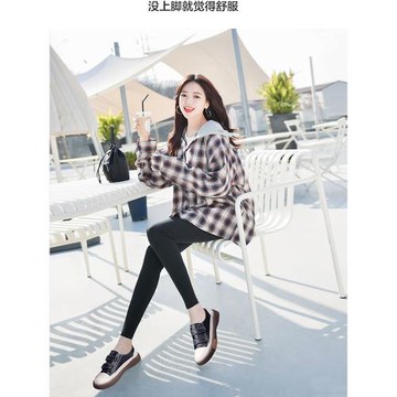 真皮小皮鞋女2024秋季媽媽孕婦鞋軟底平底單鞋休閑鞋魔術貼女板鞋