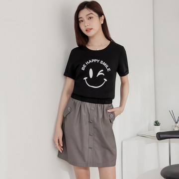 niceioi Wink!休閒笑臉假兩件排釦短裙洋裝